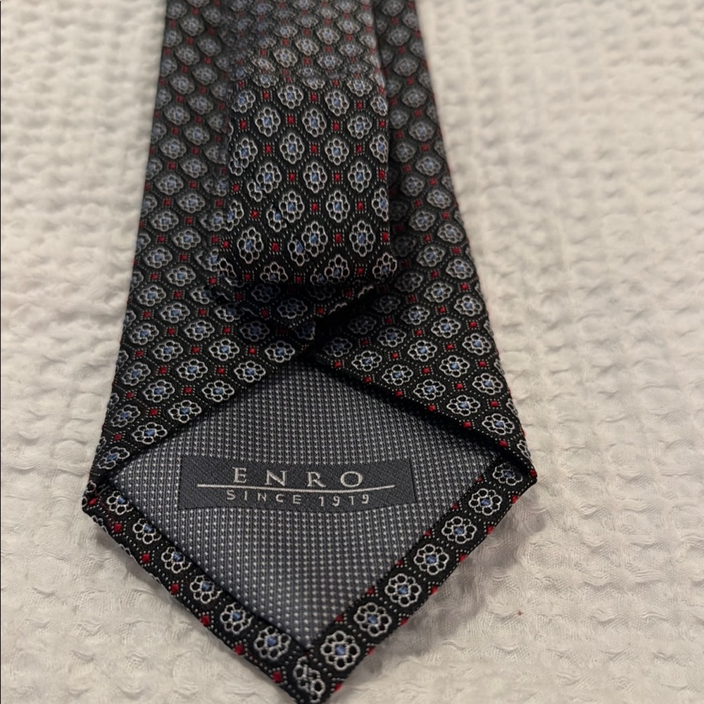 Enro Black, Red, and Blue Patterned Tie